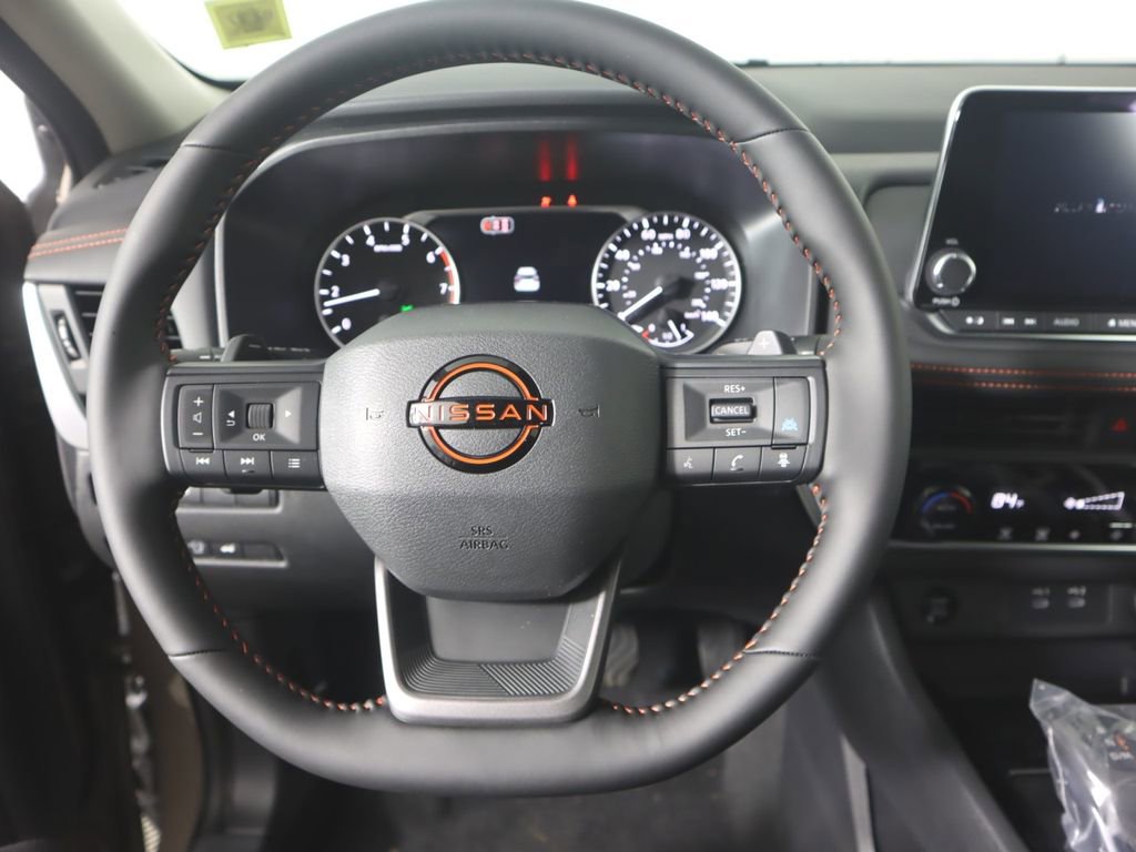 New 2026 Nissan Rogue SV AWD/4WD image 8