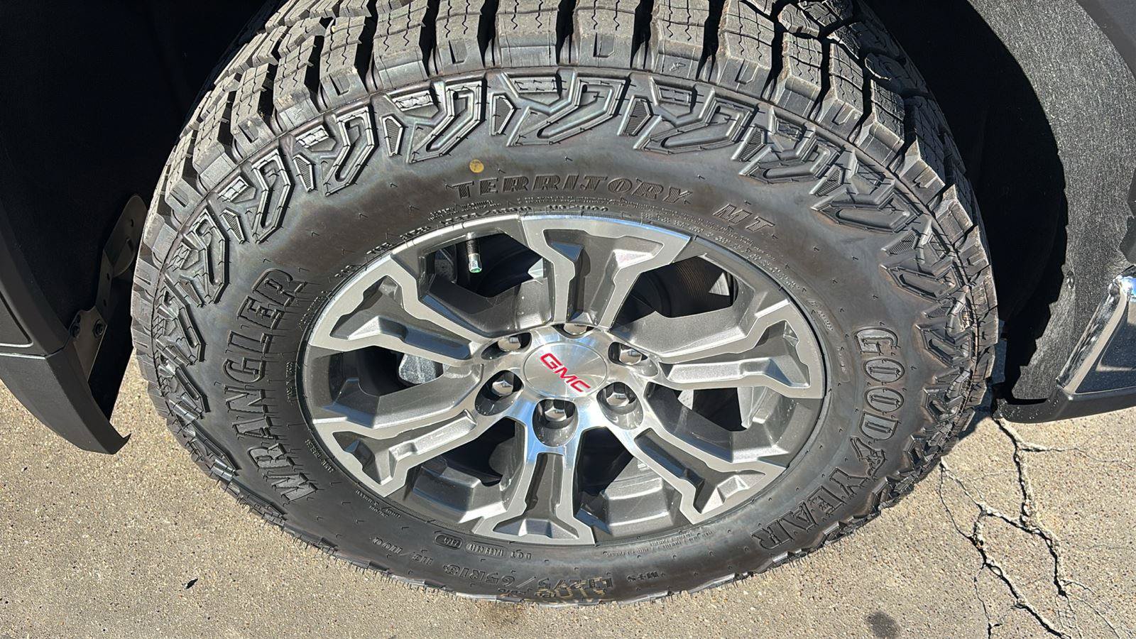 New 2026 GMC Sierra 1500 Pro w/ Pro Value Package AWD/4WD image 10