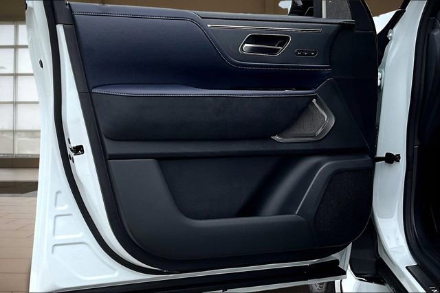 New 2026 INFINITI QX80 4WD image 23