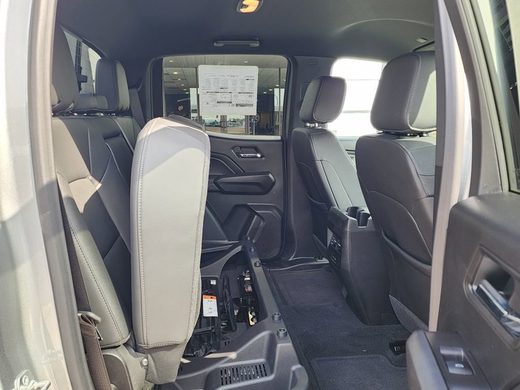 New 2026 GMC Canyon Elevation w/ Convenience Package RWD image 44