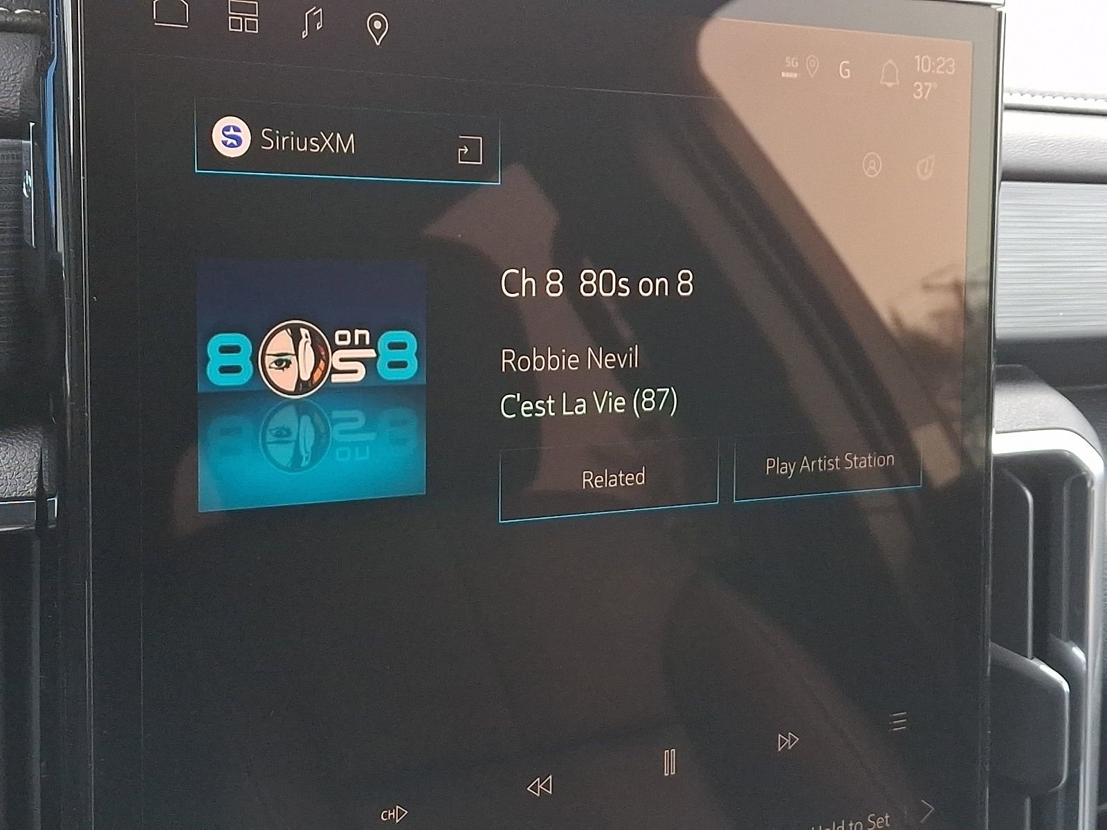 New 2026 GMC Acadia Elevation w/ Elevation Premium Package image 18