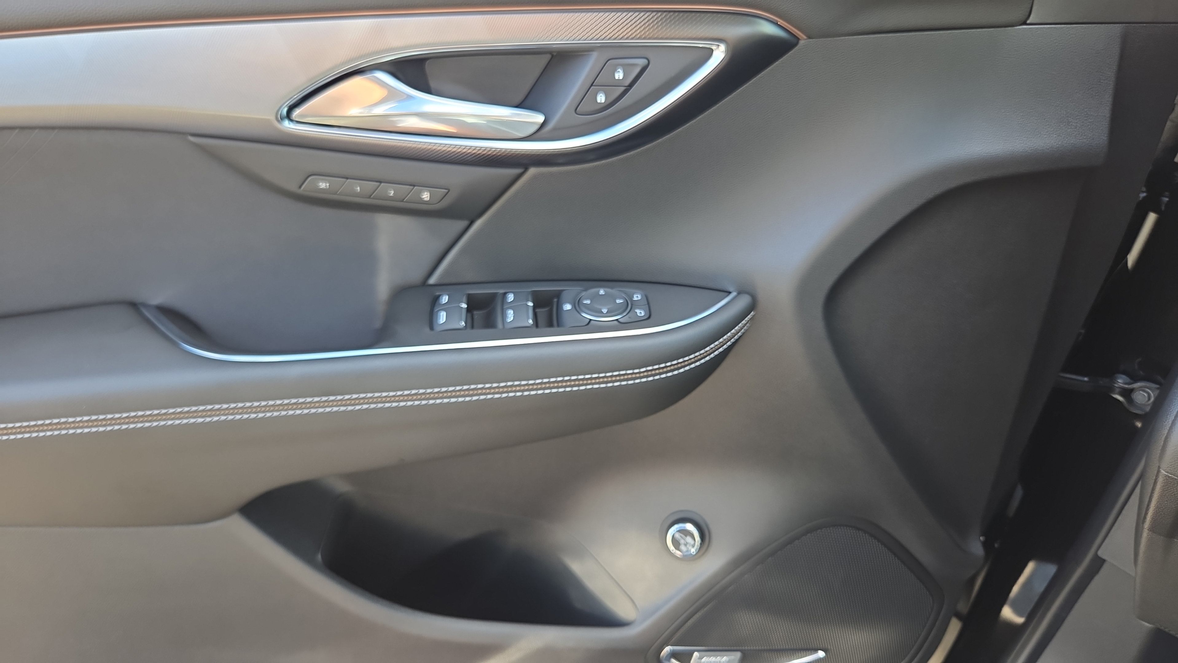New 2026 Buick Envision Sport Touring AWD/4WD image 33