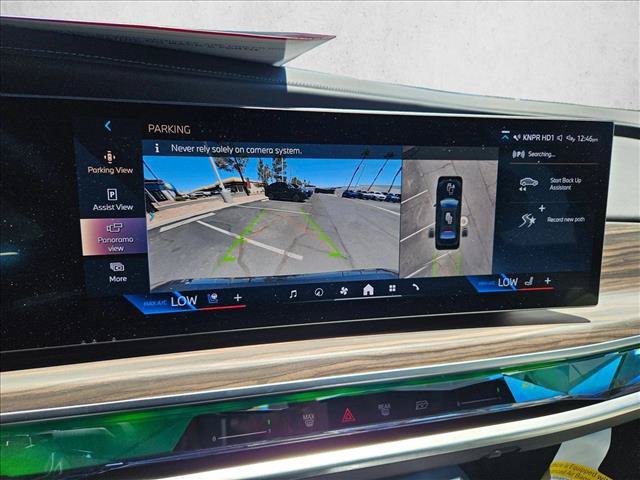 Used 2026 BMW 750e xDrive AWD/4WD image 13