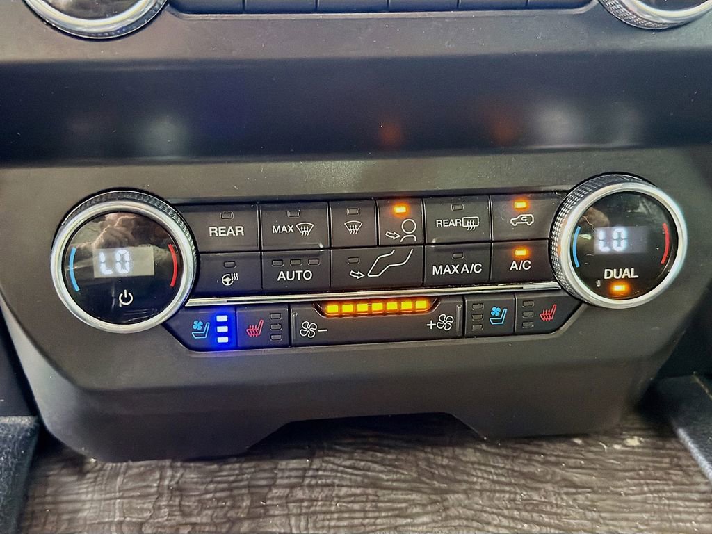 Used 2019 Ford Expedition Limited RWD image 38
