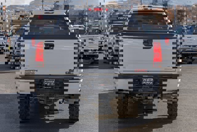 Used 2013 GMC Sierra 3500 Denali image 4