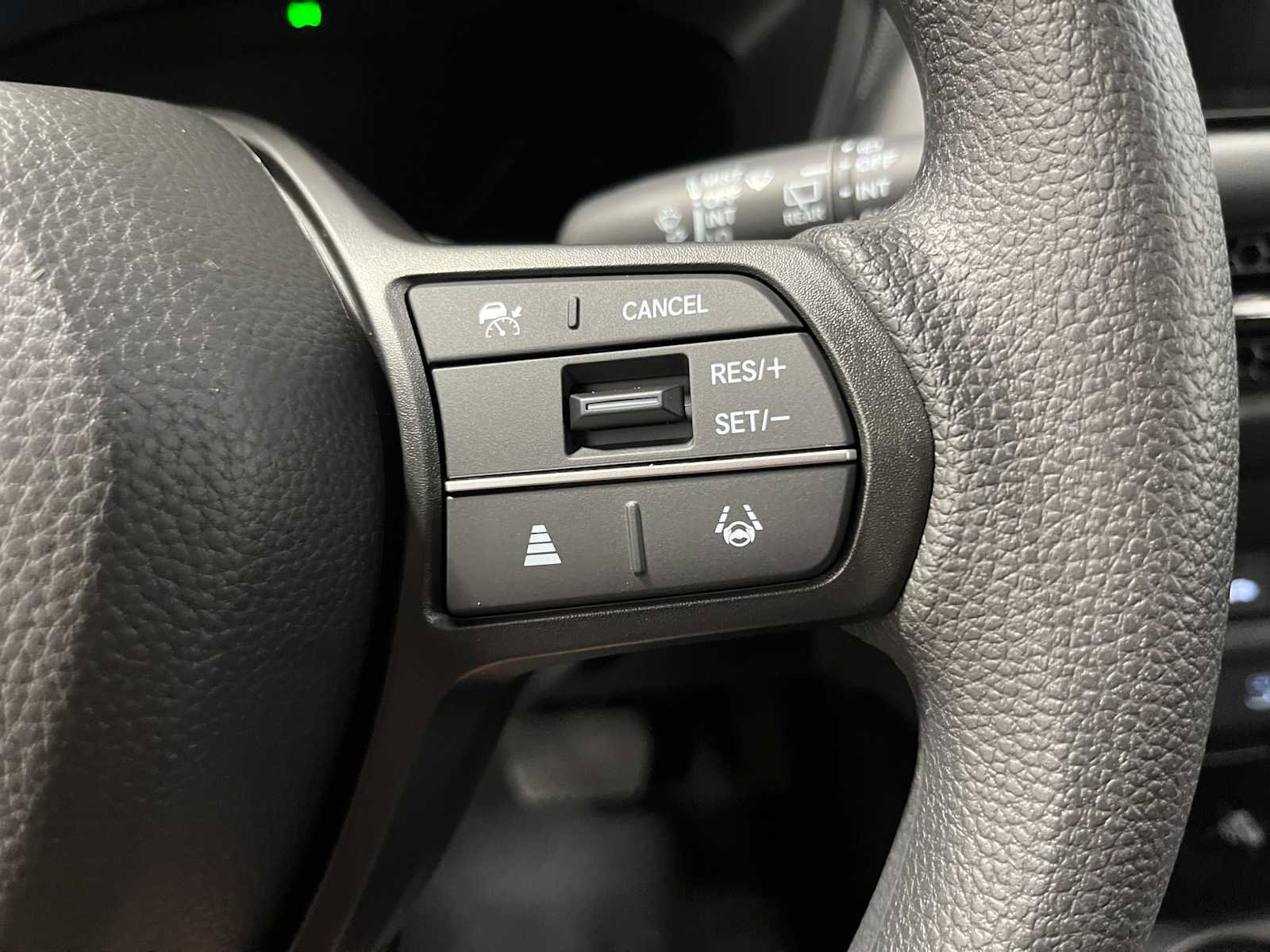 New 2027 Honda HR-V LX image 16