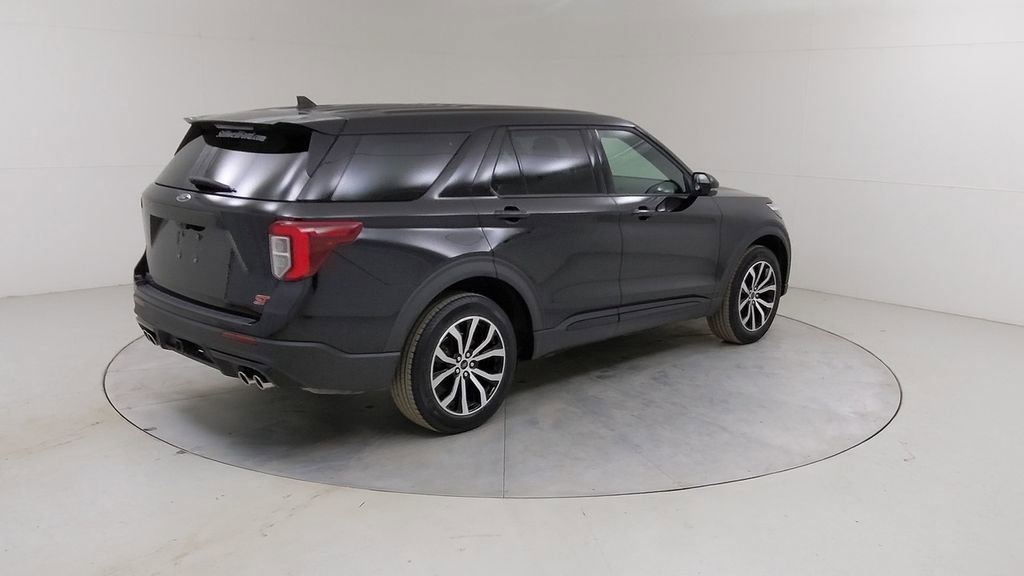 Certified 2022 Ford Explorer ST image 14