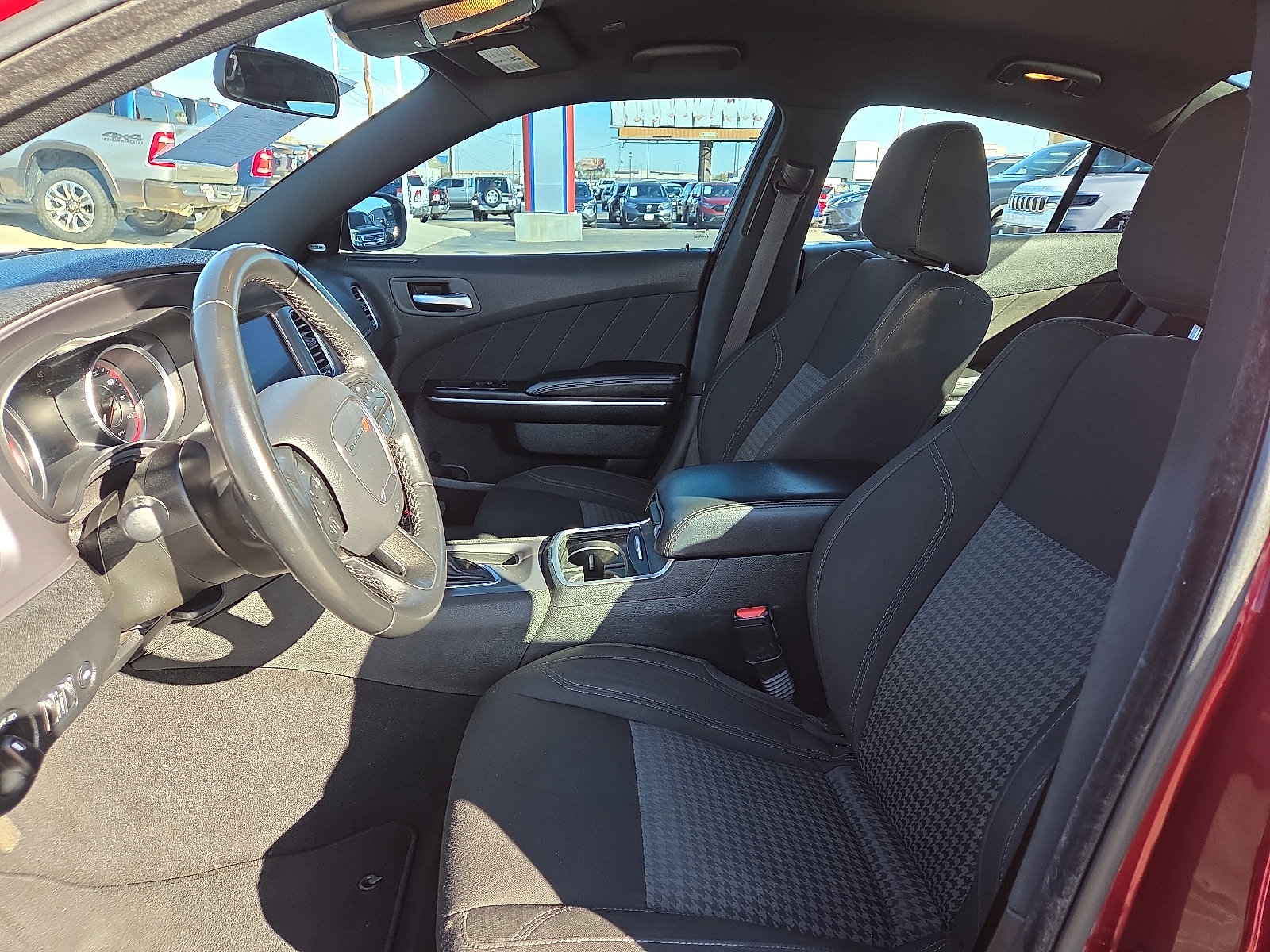 Used 2023 Dodge Charger SXT image 12