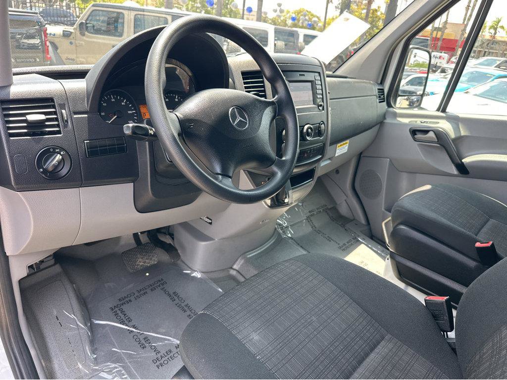 Used 2015 Mercedes-Benz Sprinter 2500 image 15