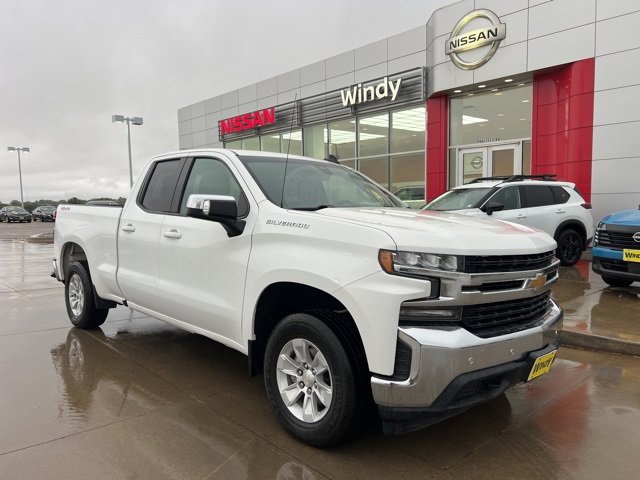 Used 2020 Chevrolet Silverado 1500 LT w/ Convenience Package