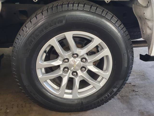 Used 2019 Chevrolet Silverado 1500 LT w/ All-Star Edition AWD/4WD image 7