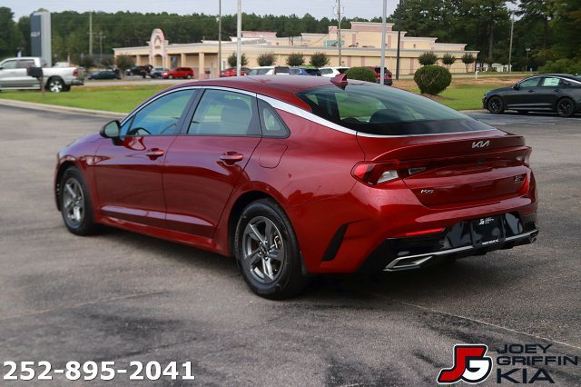 Used 2022 Kia K5 LXS FWD image 5