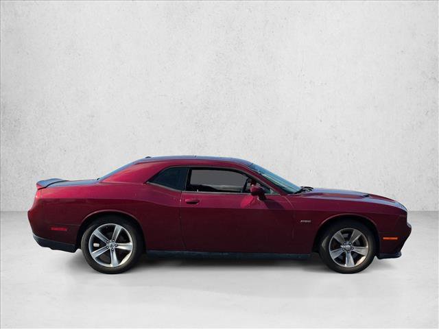 Used 2018 Dodge Challenger R/T RWD image 4