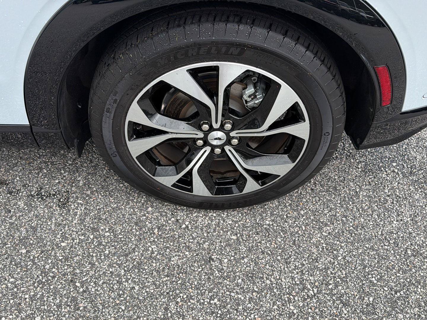 Used 2021 Ford Mustang Mach-E Premium RWD image 38