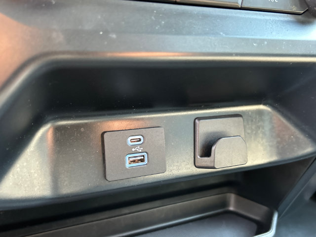 Used 2023 Ford F150 XL w/ XL Chrome Appearance Package AWD/4WD image 19