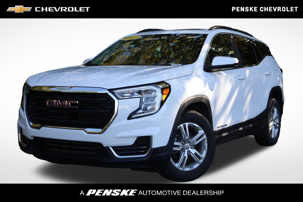 Certified 2023 GMC Terrain SLE w/ Driver Convenience Package FWD image 1