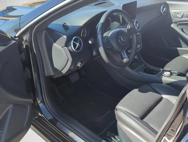 Used 2018 Mercedes-Benz CLA 250 image 10