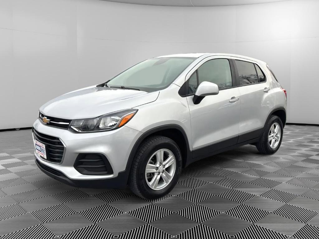Used 2020 Chevrolet Trax LS w/ Tint and Cruise Package image 1