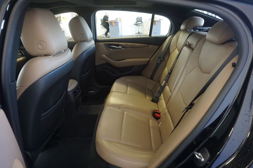 Used 2023 Cadillac CT5 Luxury image 21