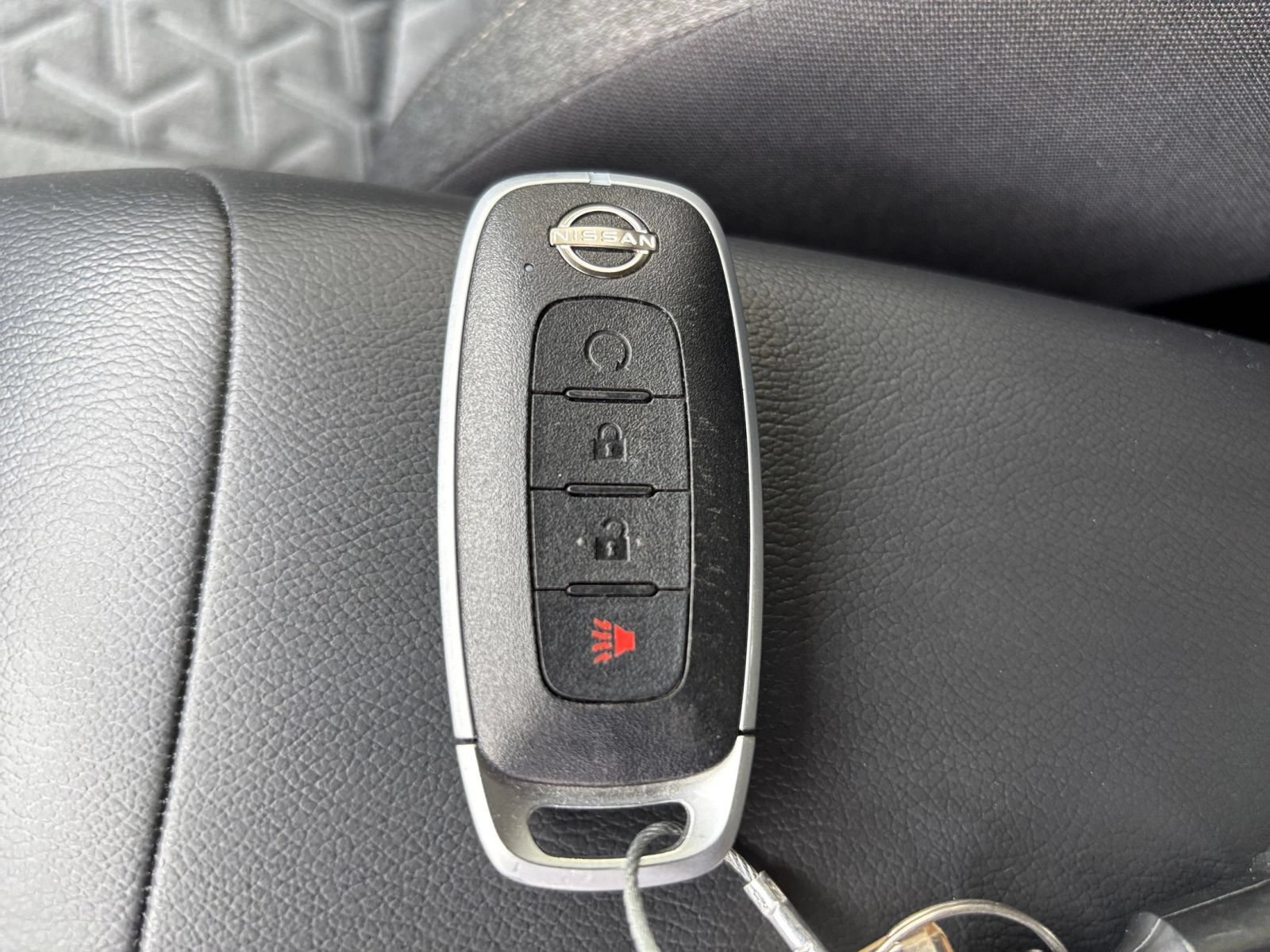 Used 2026 Nissan Kicks SV FWD image 22