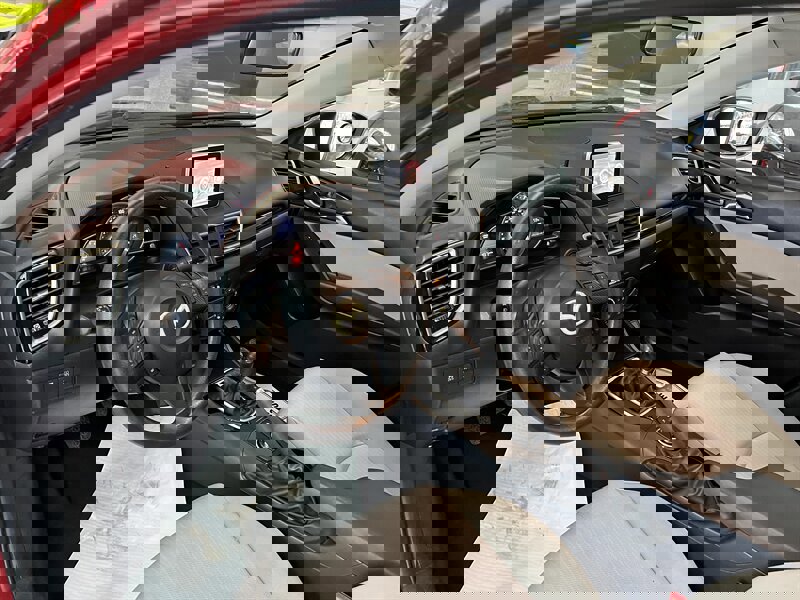 Used 2015 MAZDA MAZDA3 i Sport image 11