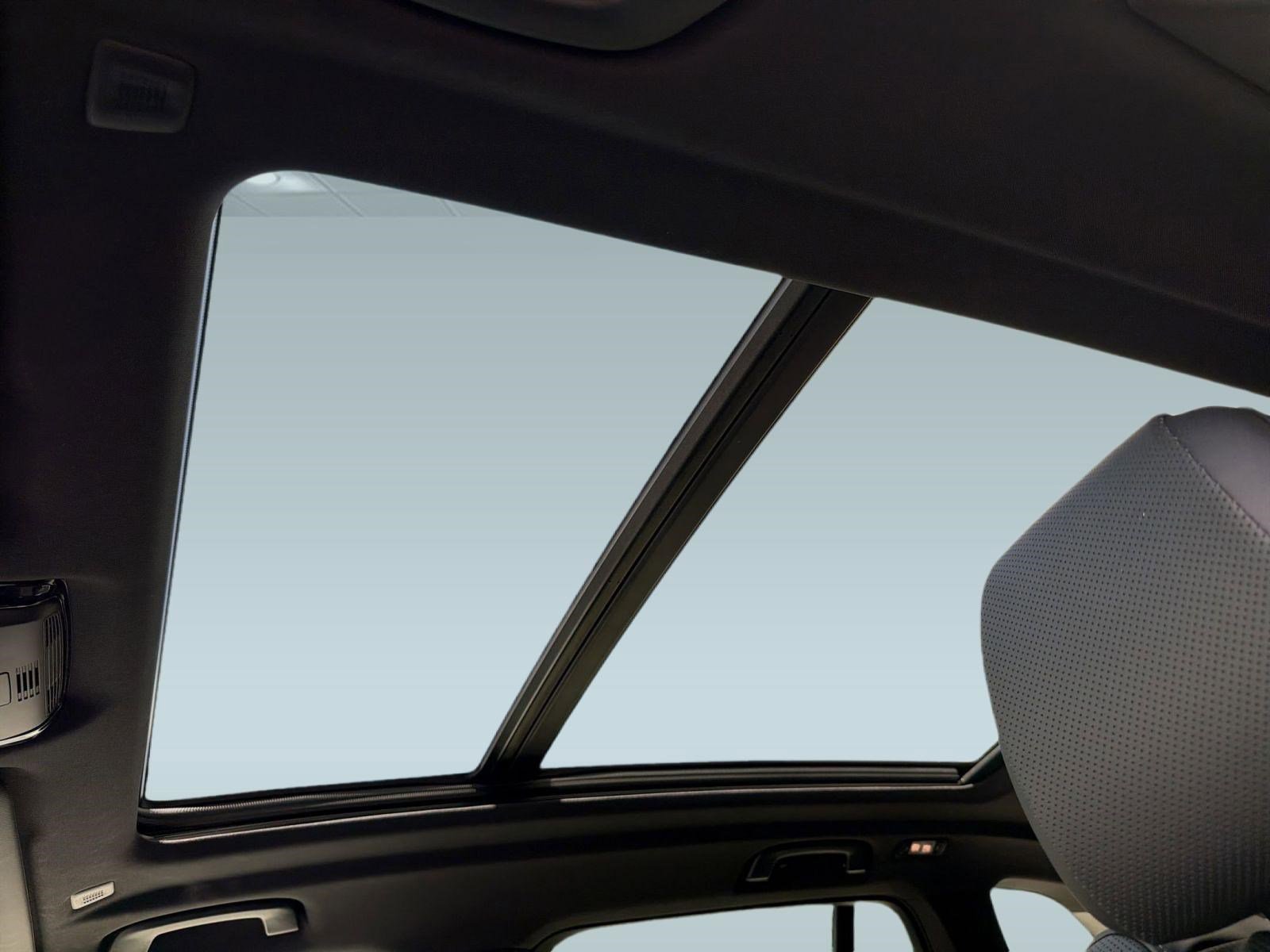 Used 2026 BMW X5 xDrive40i image 15