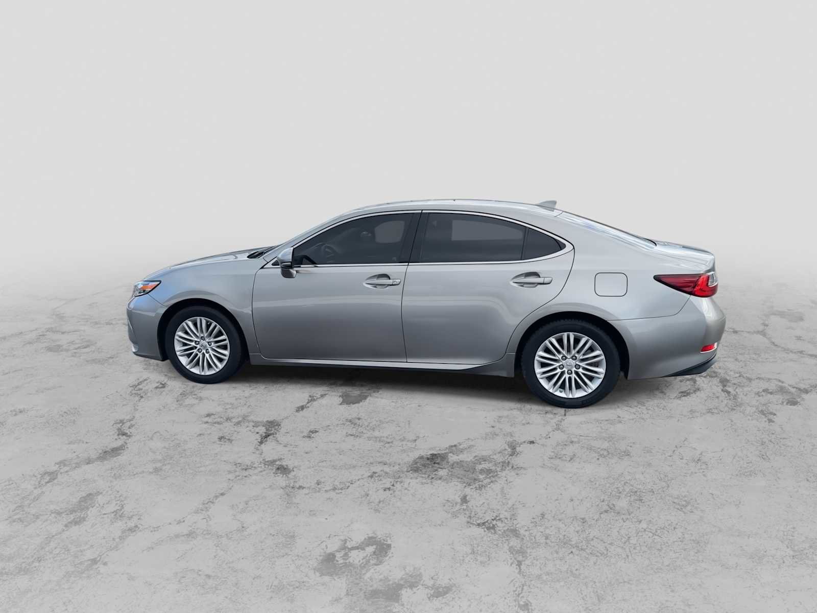 Used 2017 Lexus ES 350 image 5