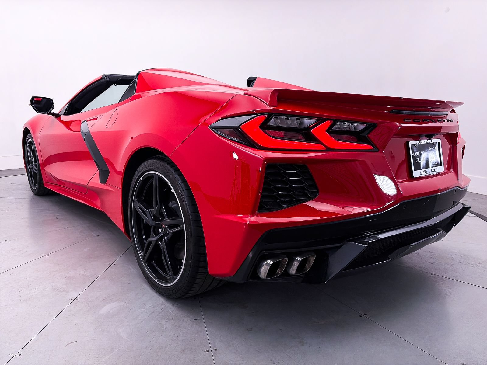 Used 2024 Chevrolet Corvette Stingray Preferred Conv w/ 2LT RWD image 15