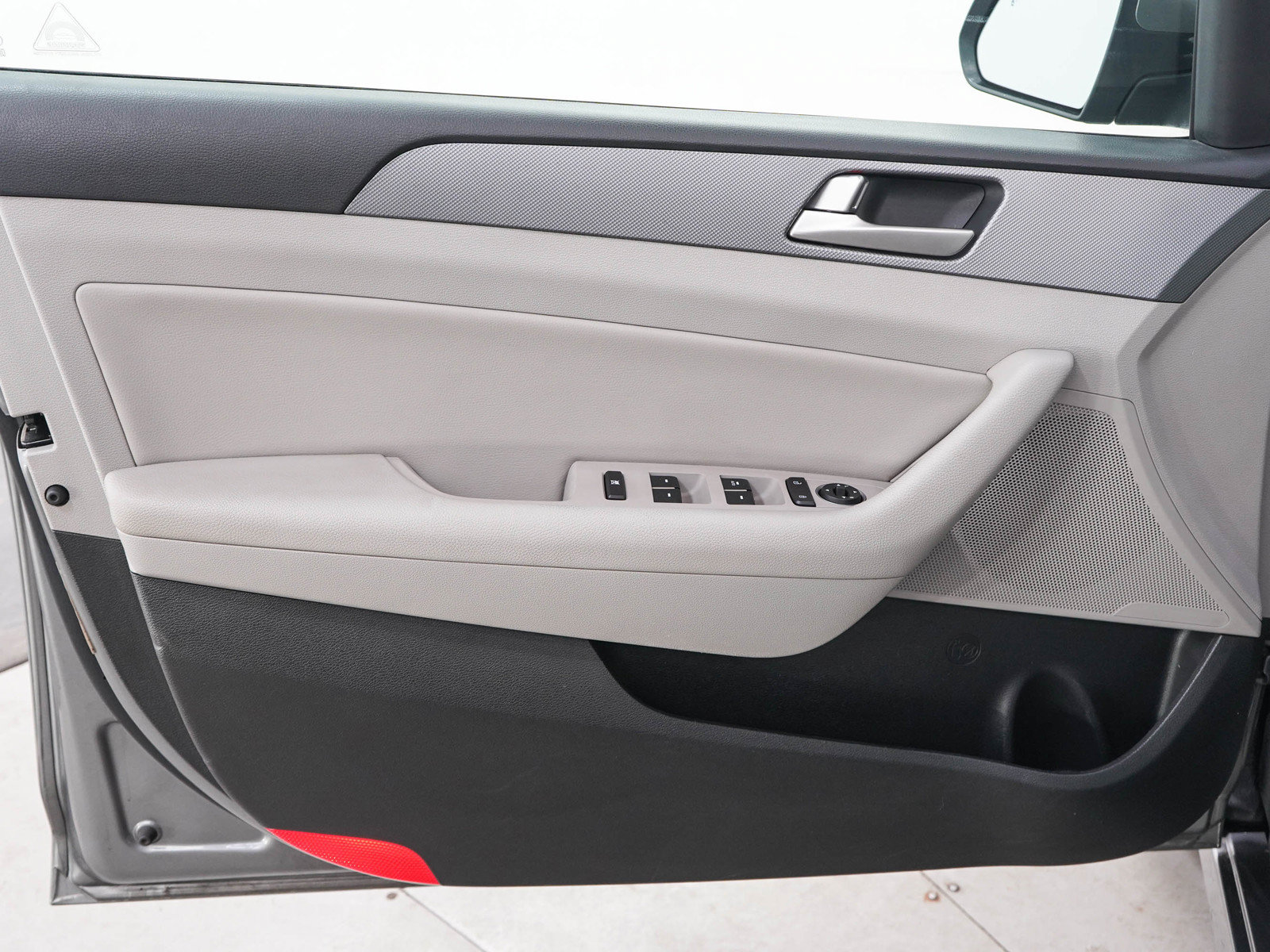 Used 2018 Hyundai Sonata SE FWD image 18