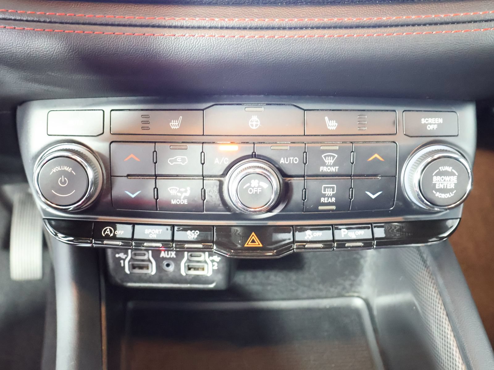 Used 2025 Dodge Durango GT RWD image 35