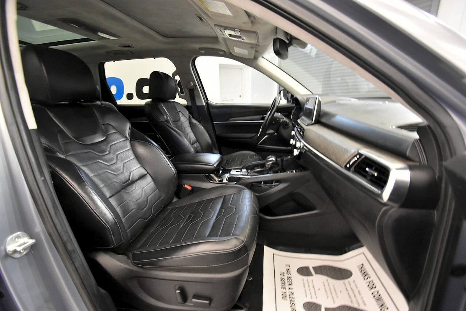 Used 2022 Kia Telluride SX w/ SX Prestige Package AWD/4WD image 18