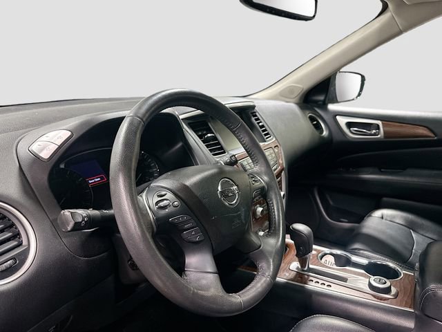 Used 2017 Nissan Pathfinder Platinum w/ Cargo Package AWD/4WD image 11
