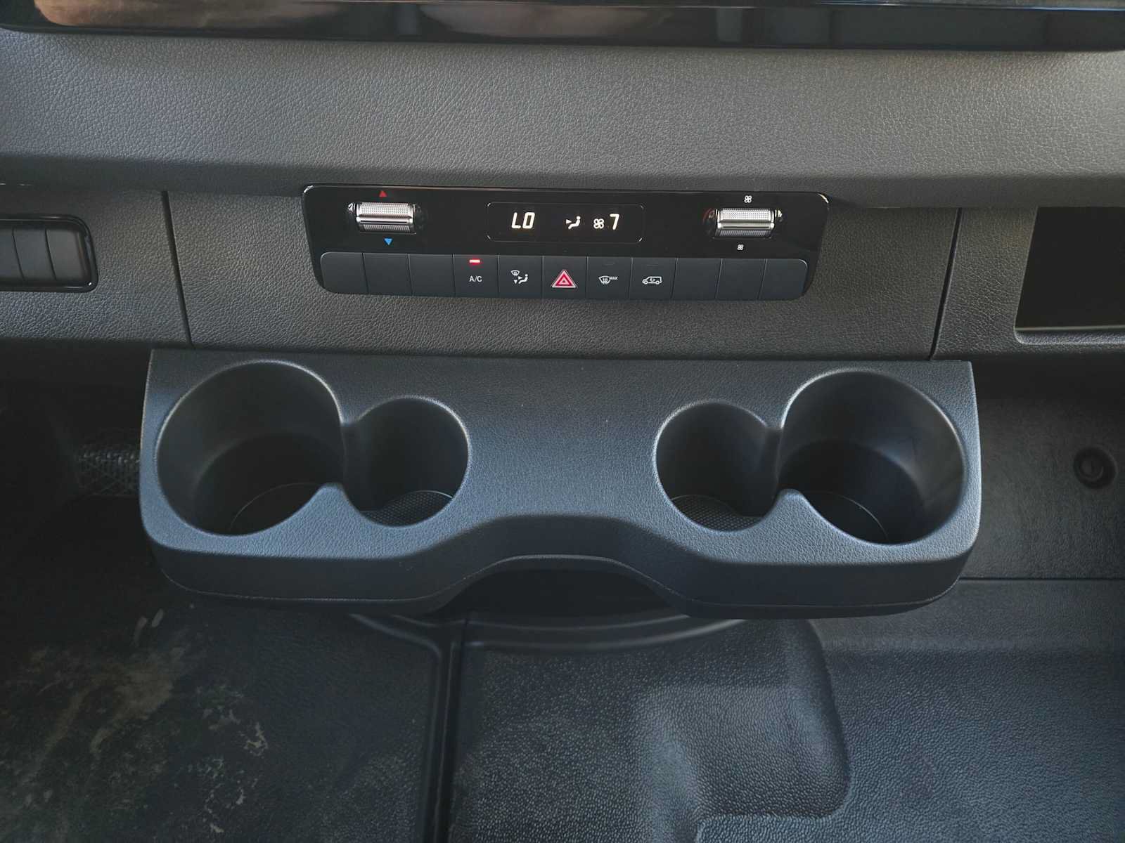 New 2026 Mercedes-Benz Sprinter 2500 image 28