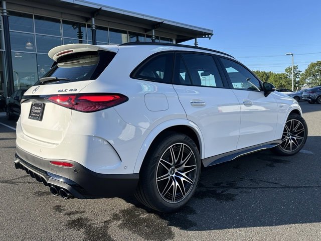 New 2026 Mercedes-Benz GLC 43 AMG 4MATIC image 7