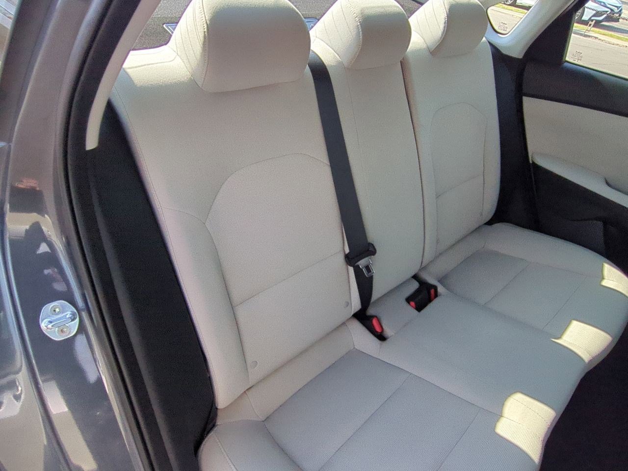 Used 2022 Kia Forte LXS image 24