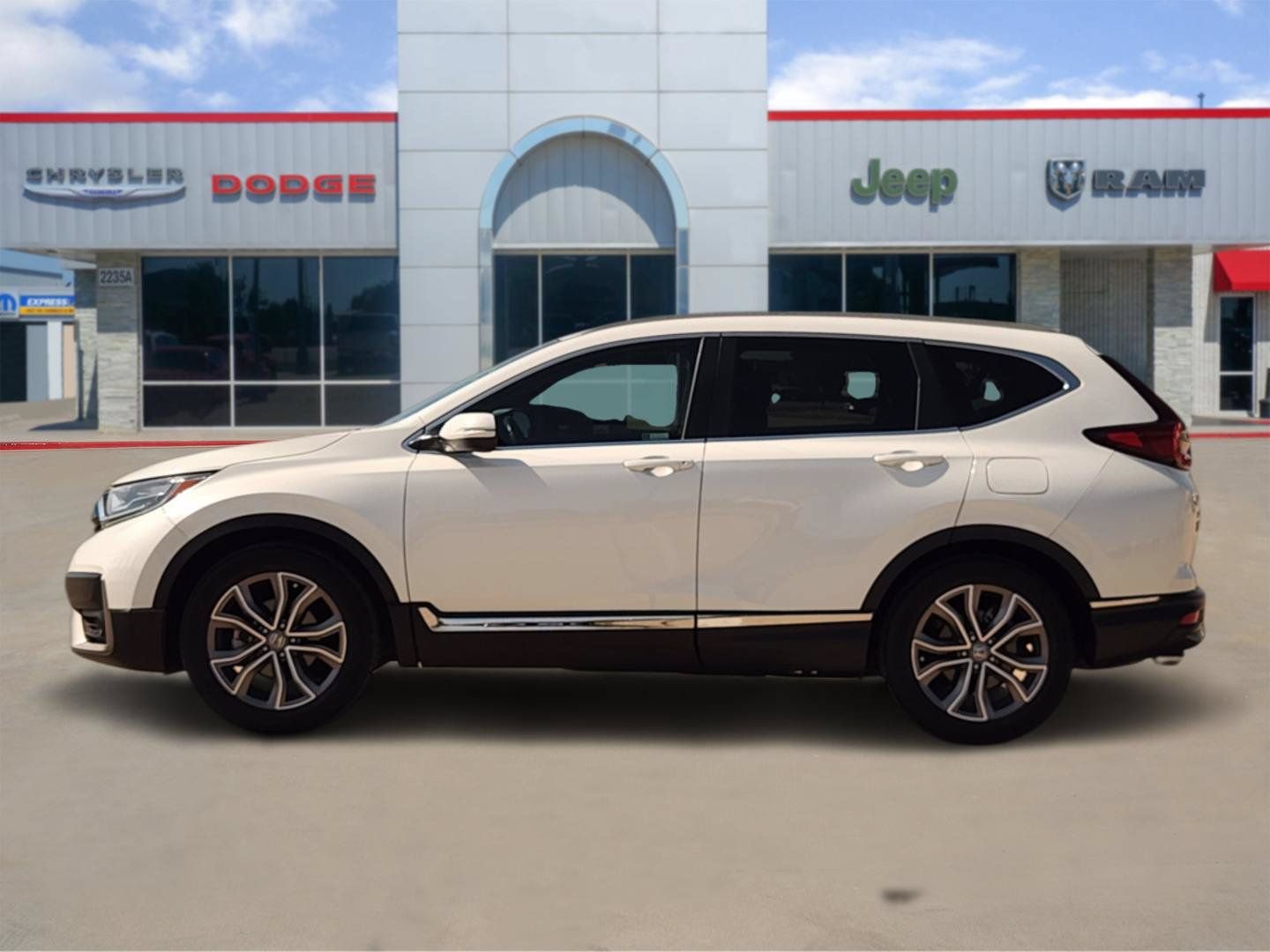 Used 2020 Honda CR-V Touring image 3