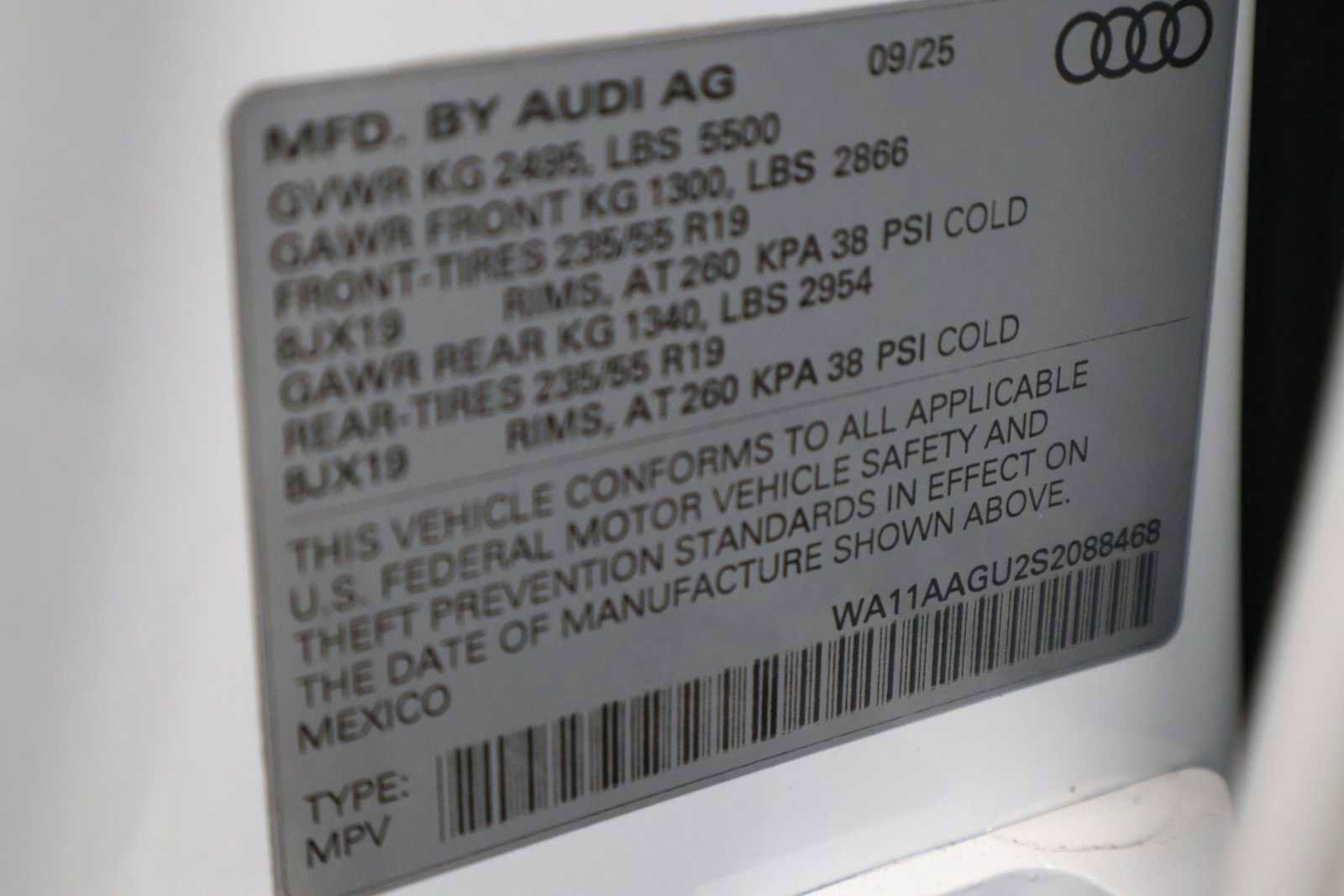 Certified 2025 Audi Q5 Premium w/ Convenience Package AWD/4WD image 39