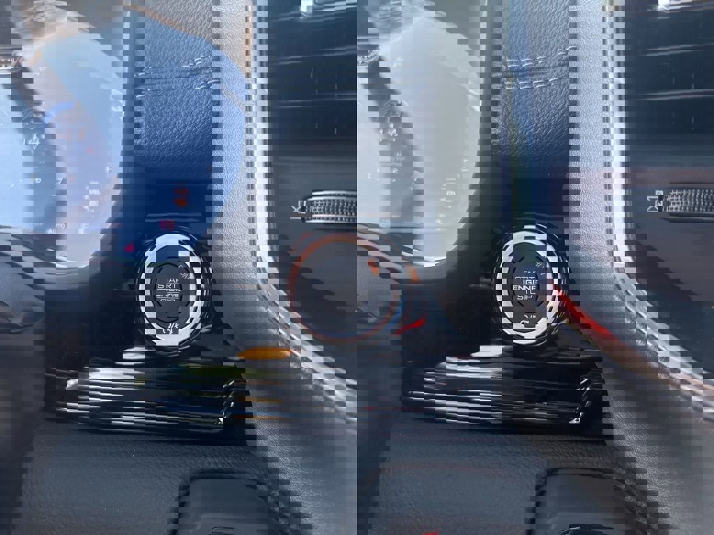 New 2026 RAM 1500 Laramie AWD/4WD image 16