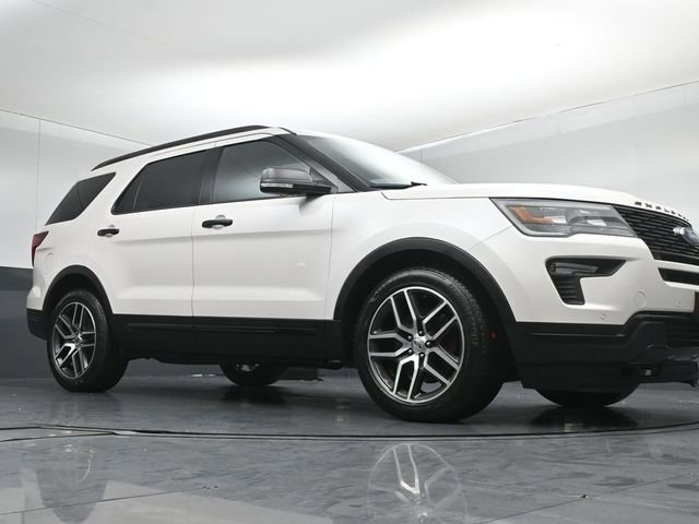 Certified 2018 Ford Explorer Sport image 38