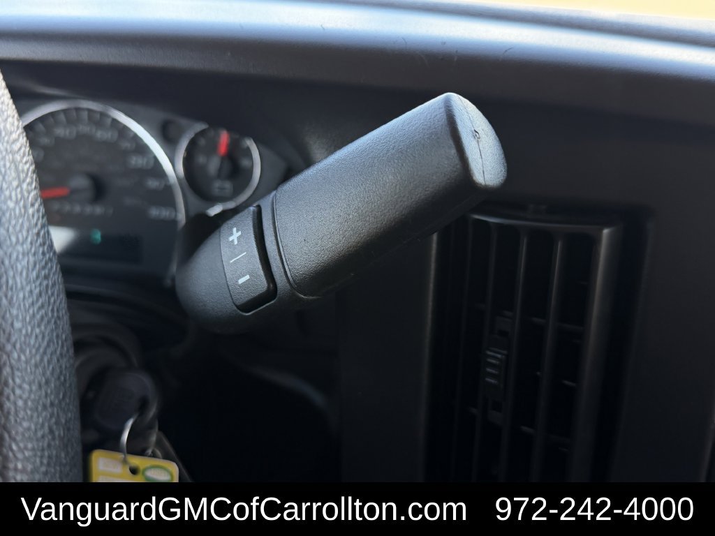 Used 2026 GMC Savana 3500 LT w/ LT Preferred Equipment Group RWD image 19