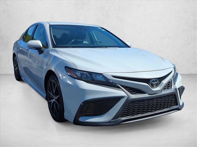 Certified 2023 Toyota Camry SE FWD image 3