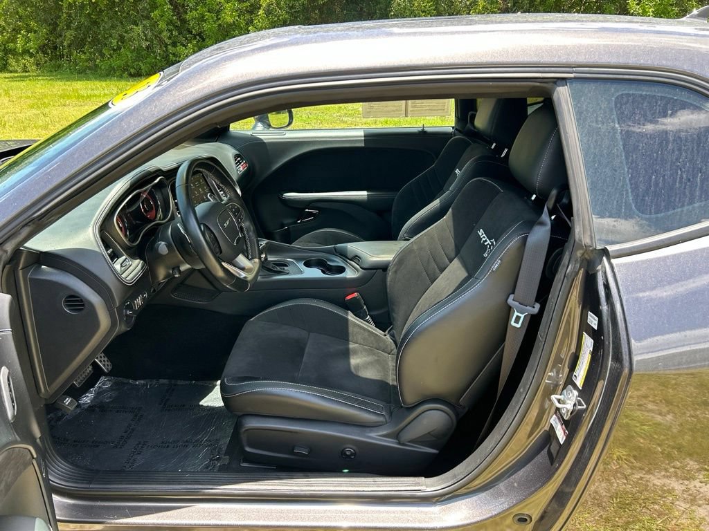 Used 2023 Dodge Challenger SRT Hellcat RWD image 9