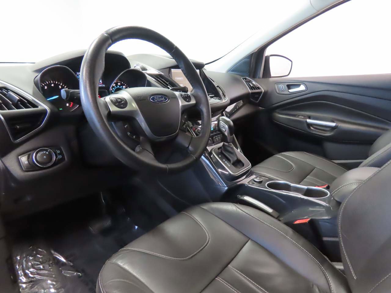 Used 2013 Ford Escape Titanium w/ Parking Technology Pkg image 8