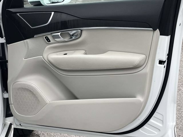 Used 2020 Volvo XC90 T6 Momentum w/ Protection Package Premier AWD/4WD image 28