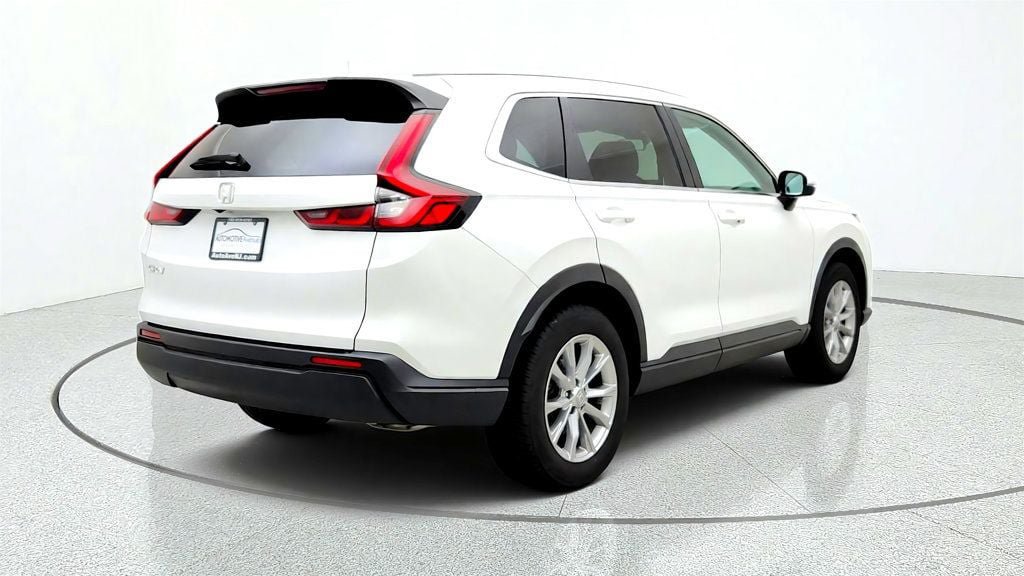 Used 2025 Honda CR-V EX image 5