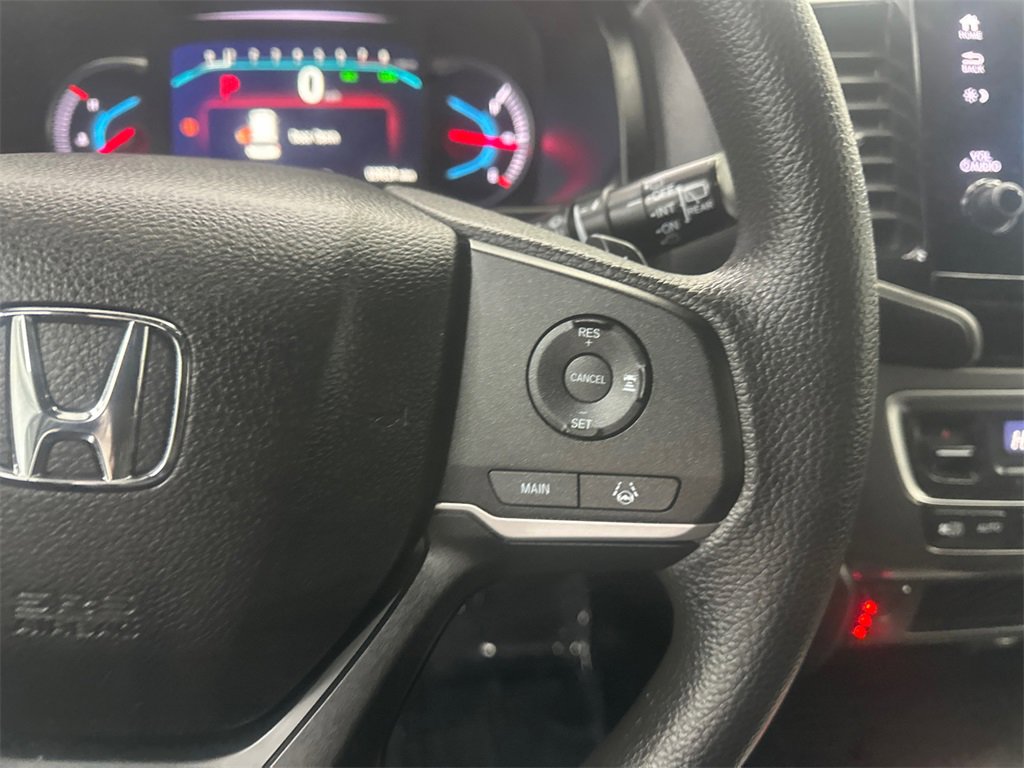 Used 2022 Honda Pilot Sport image 25