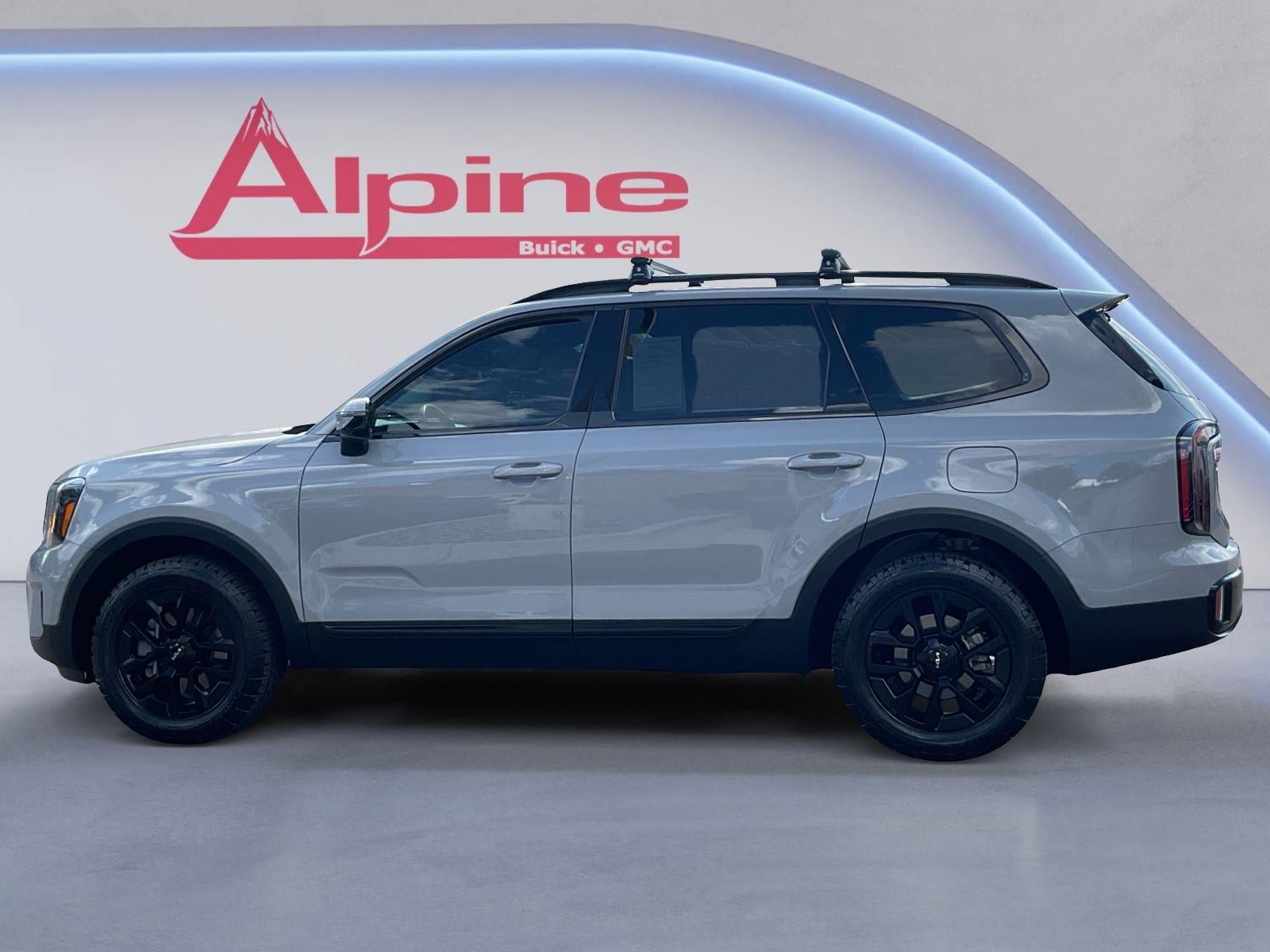 Used 2024 Kia Telluride SX X-Pro AWD/4WD image 2