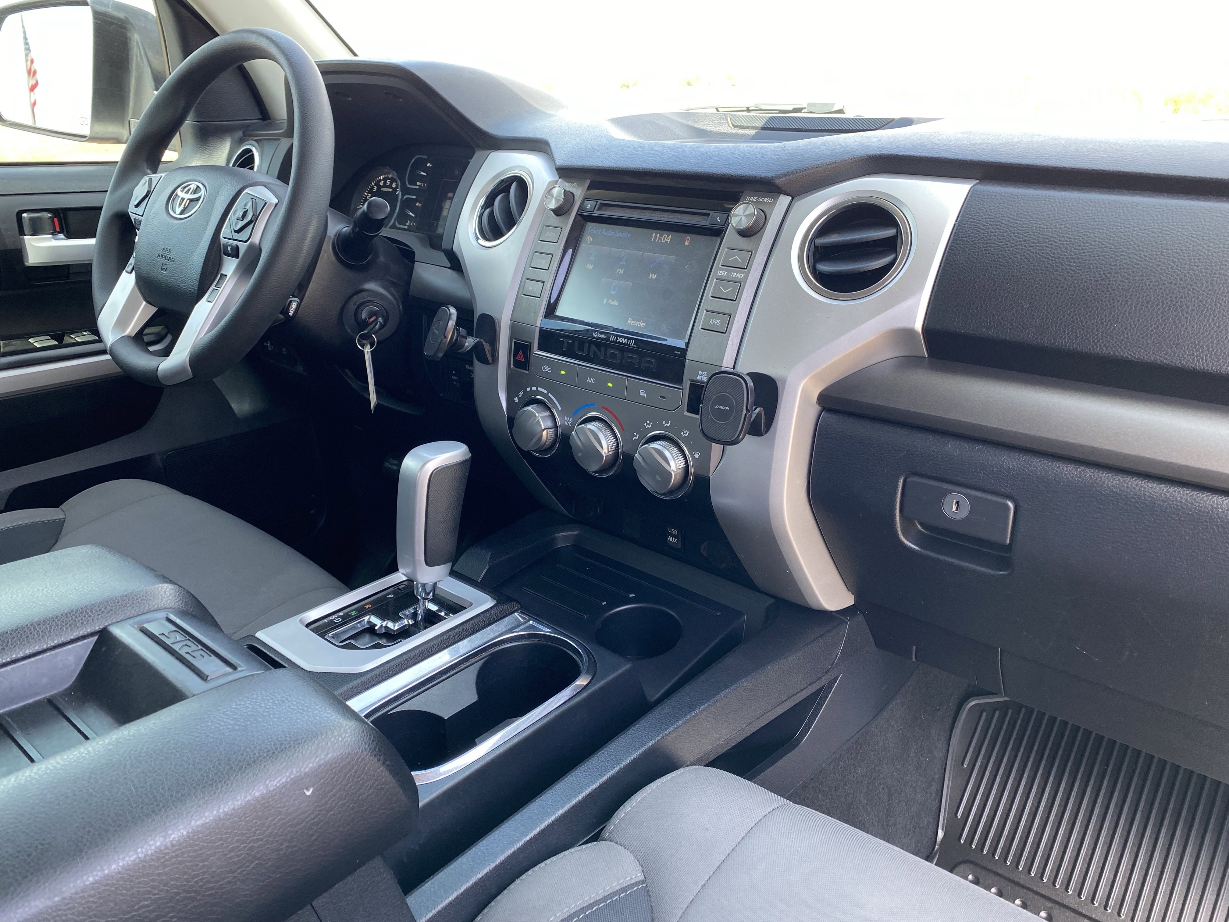 Used 2019 Toyota Tundra SR5 w/ SR5 Upgrade Package RWD image 12