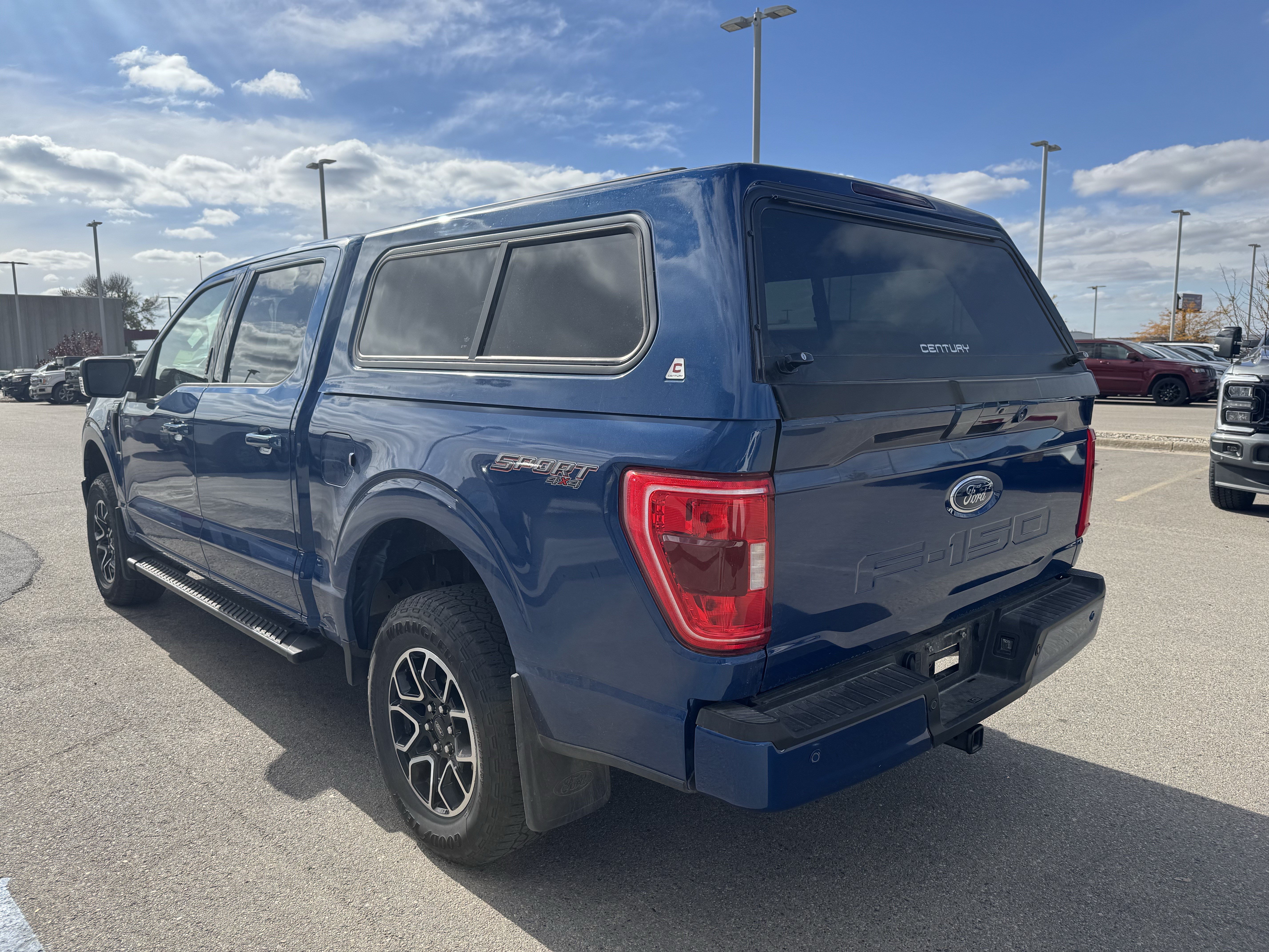 Used 2022 Ford F150 XLT w/ Equipment Group 302A High AWD/4WD image 4
