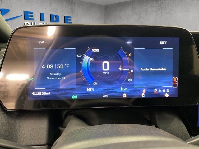 New 2026 Chevrolet Equinox EV LT image 17